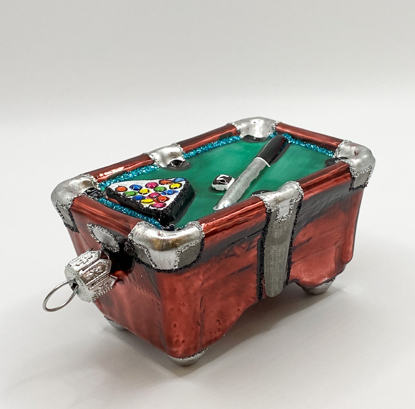 Pool table