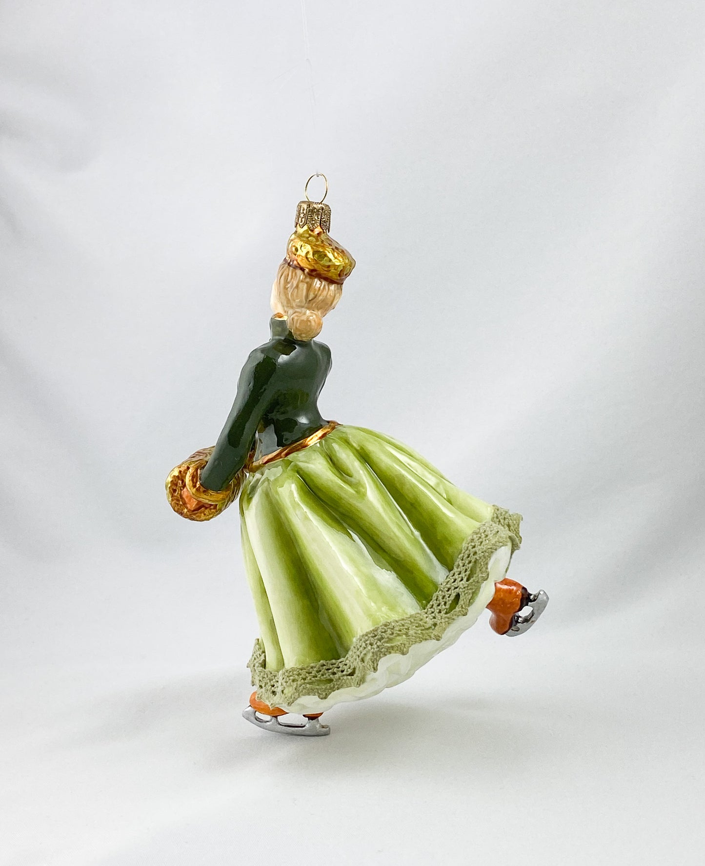 Figure skater in elegant costume, AtlasArt