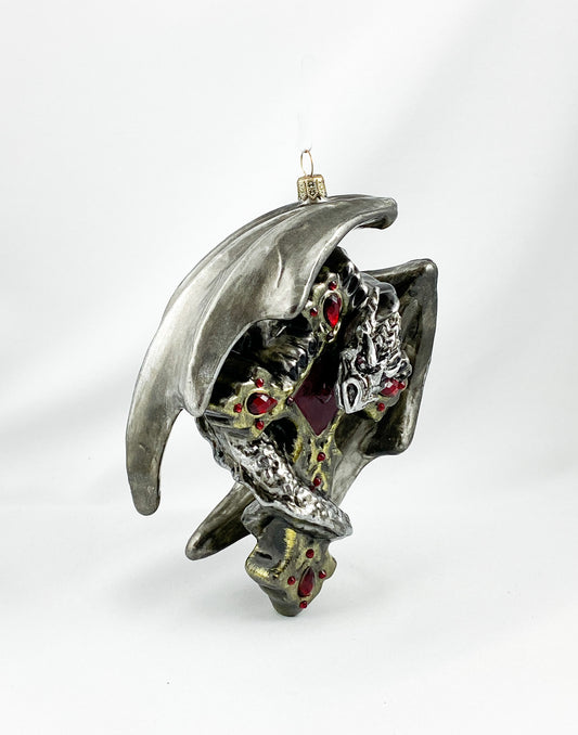 Feuriger Drachen umschlingt das Kreuz, AtlasArt