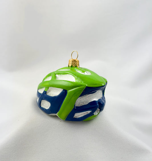 Green cycling helmet