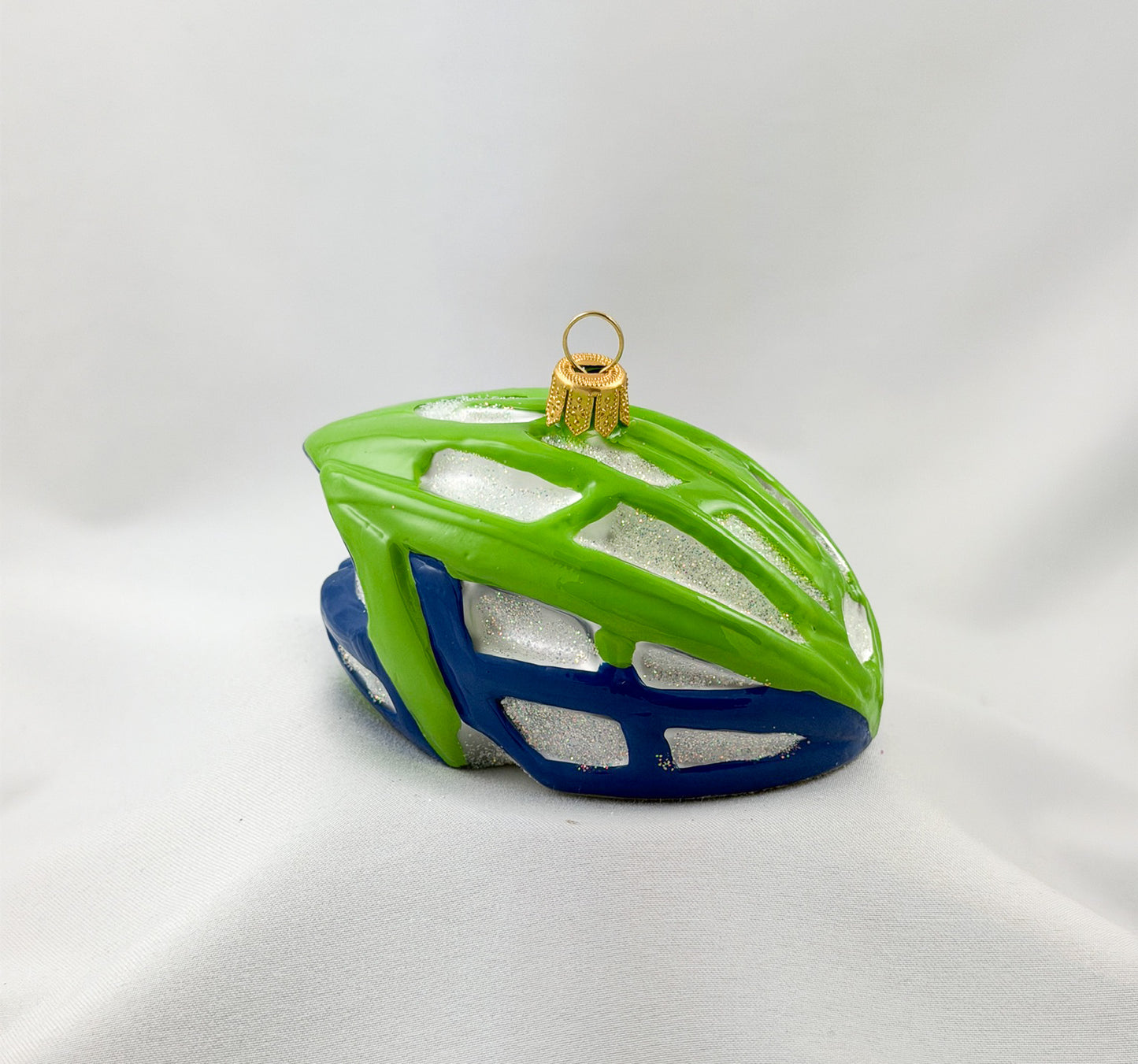 Green cycling helmet