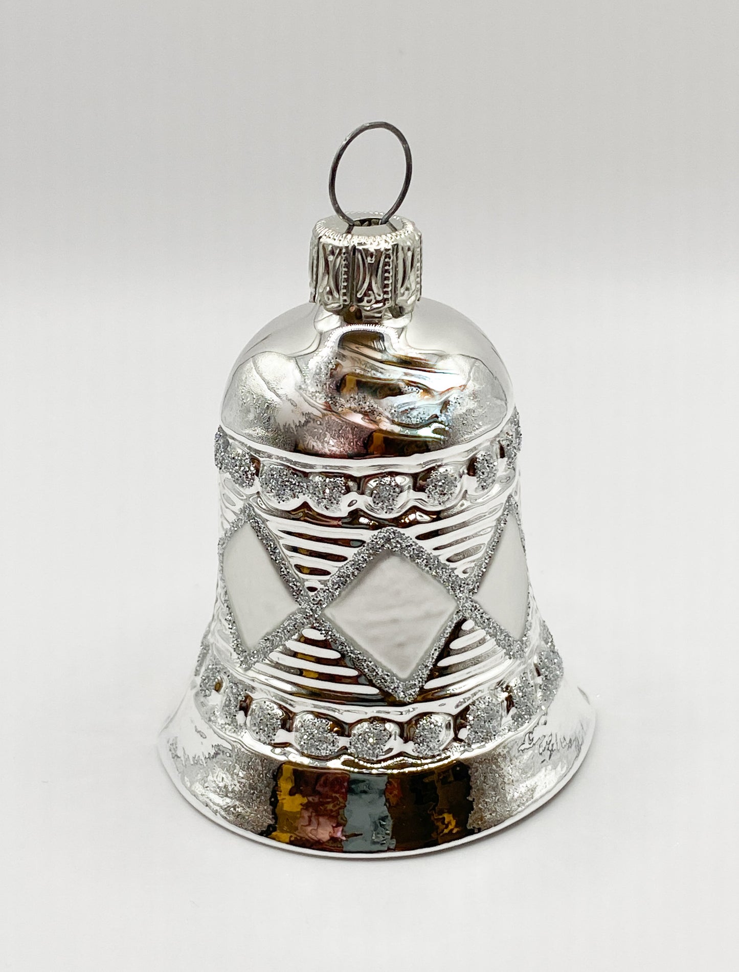 Christmas bell silver with diamond pattern