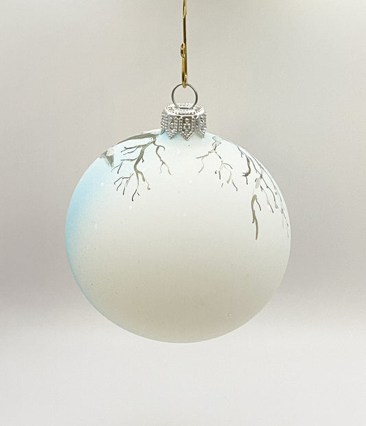 Kugel mit Fuchs unter dem Baum