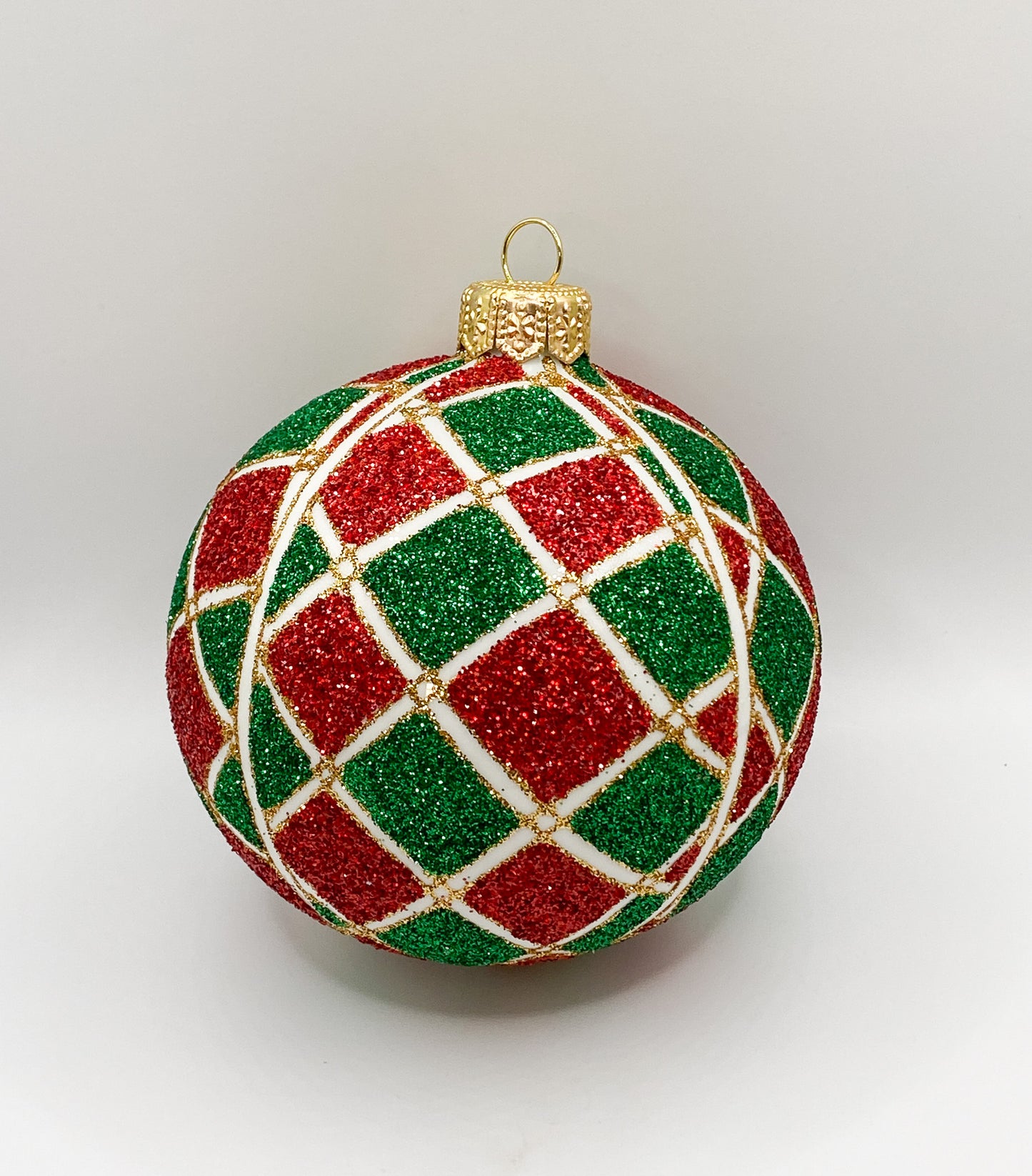 Green red checkered ball, large check