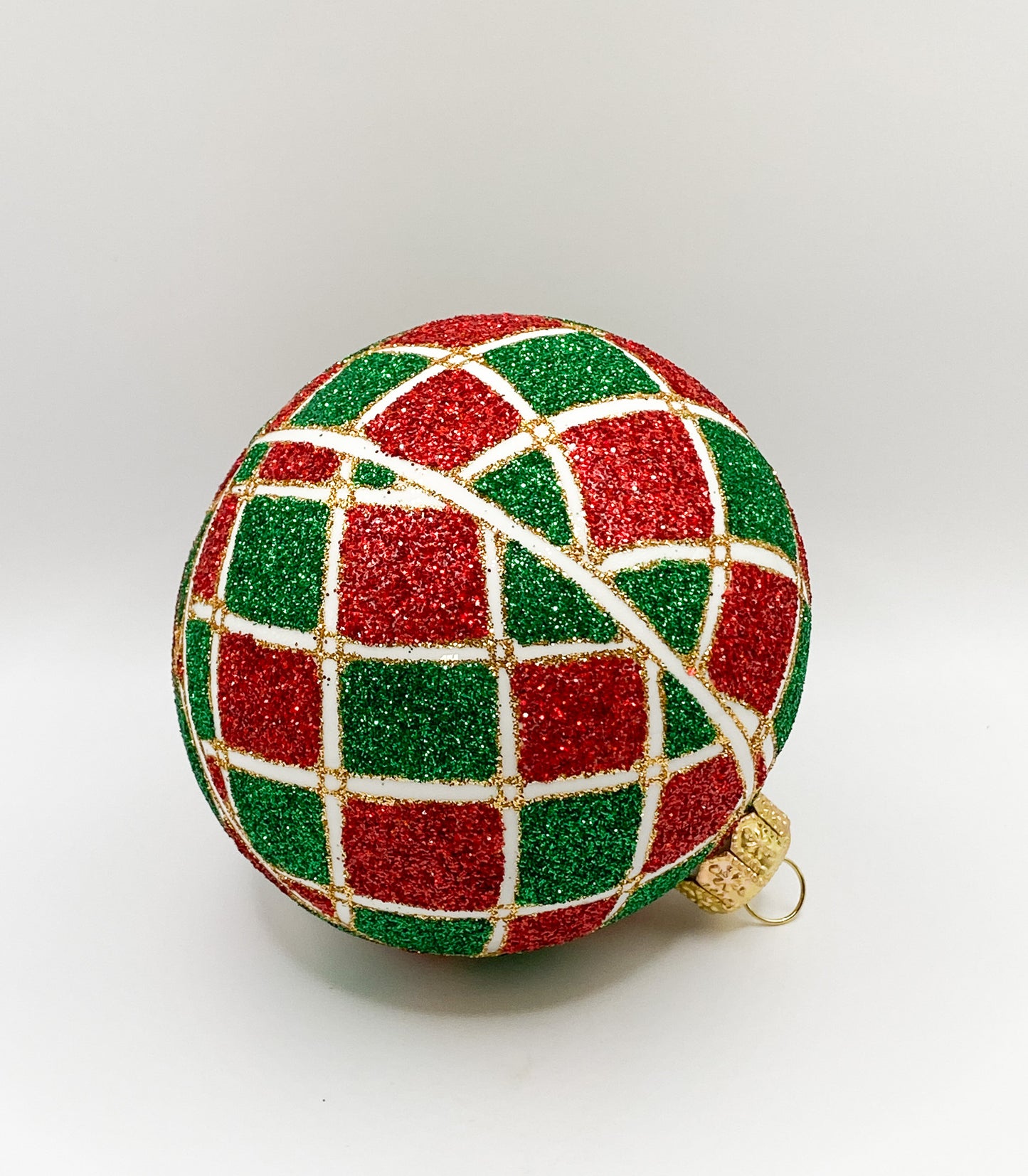 Green red checkered ball, large check