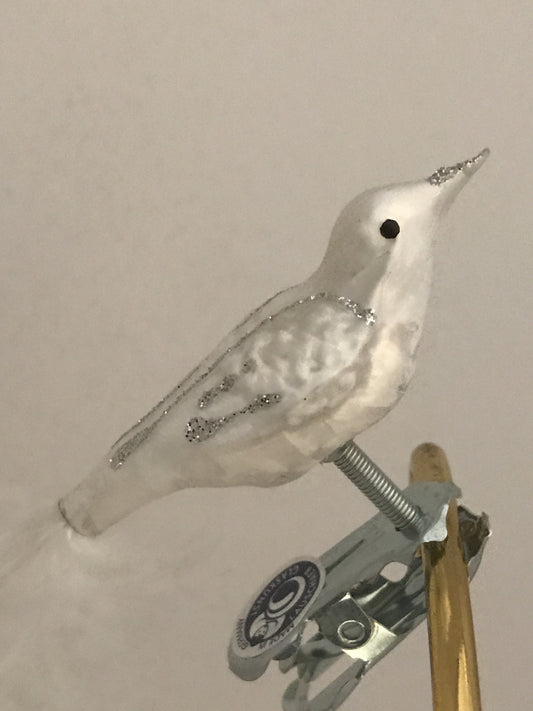 15640
