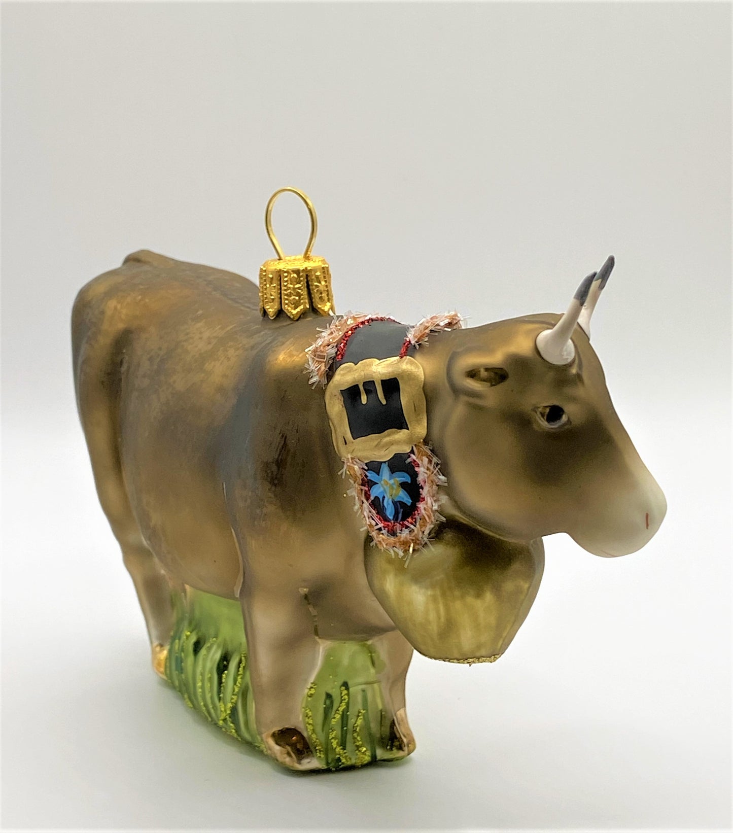 Baumschmuck-Christbaumschmuck-Braunvieh-Kuh-Glockenband-weihnachts-deko-ch-Galerie-L-chingerIMG_0003
