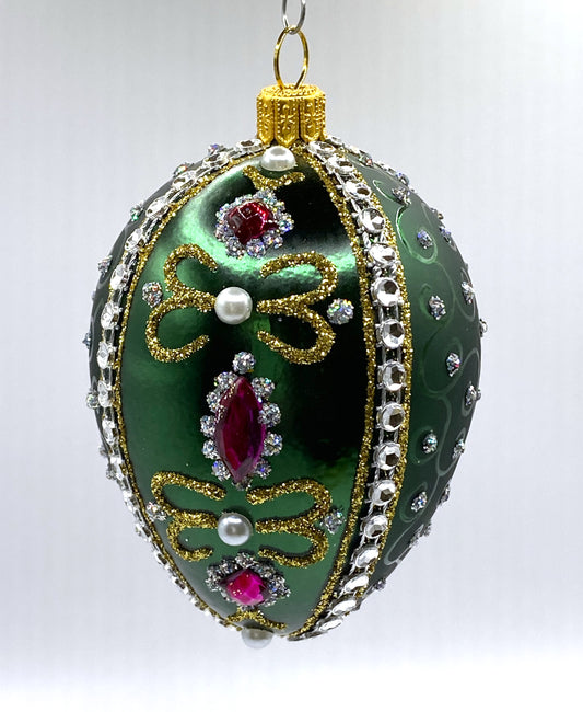 Baumschmuck-Christbaumschmuck-Faberge-Ei-dunkelgruen-Schmucksteine-weihnachts-deko-ch-Galerie-Luechinger-1