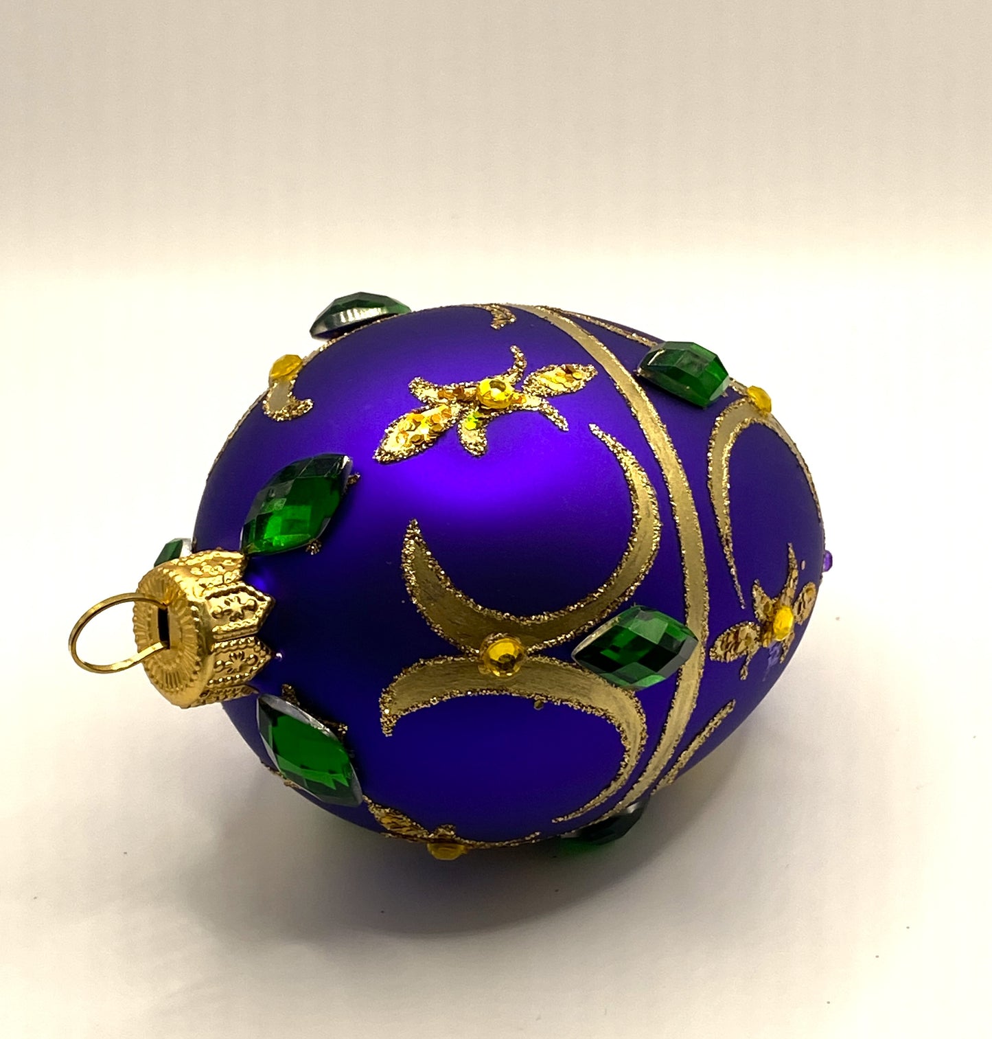 Baumschmuck-Christbaumschmuck-Faberge-Ei-violett-gruen-weihnachts-deko-ch-Galerie-Luechinger-2