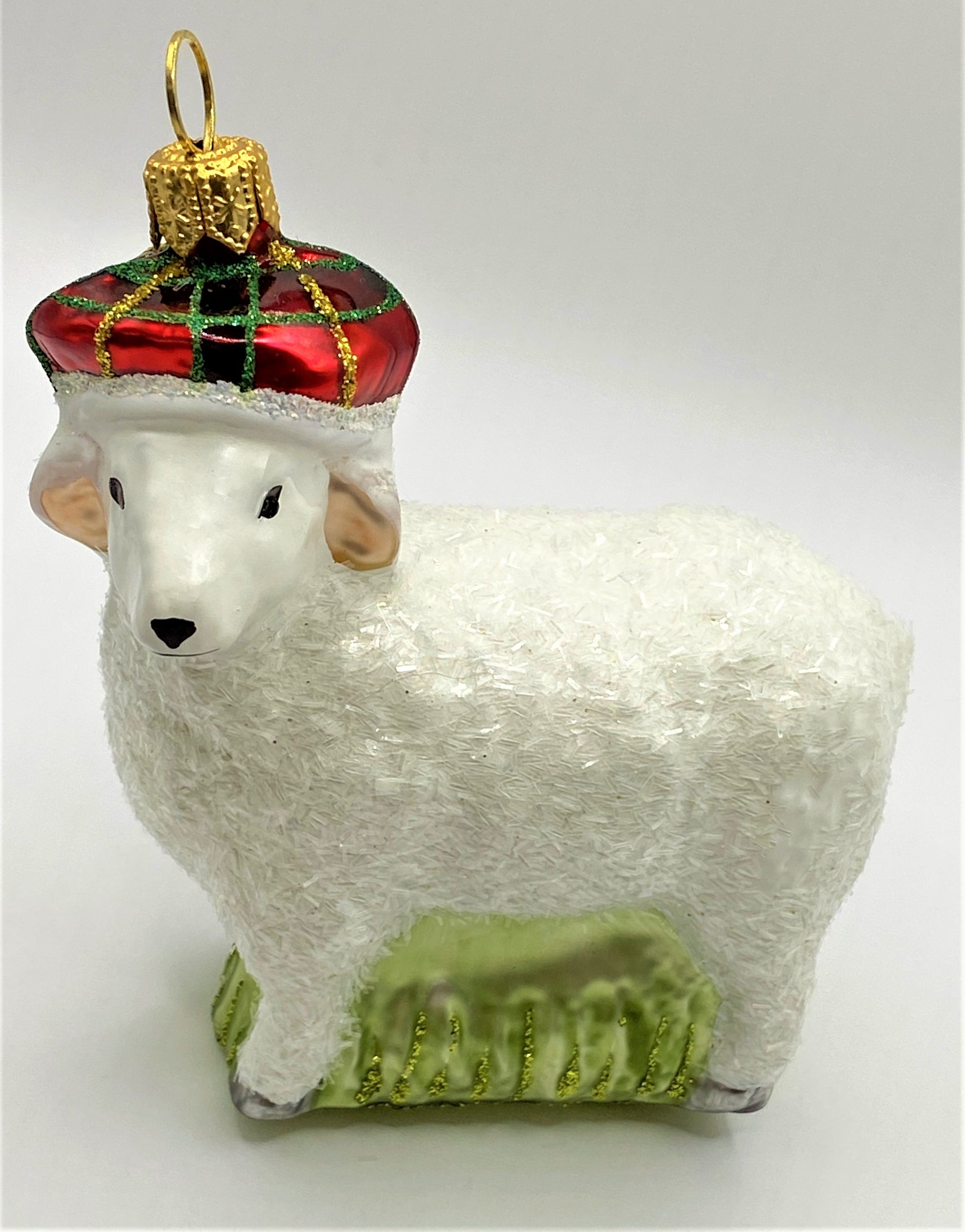 Baumschmuck-Christbaumschmuck-Schaf-karierte-Muetze-Bauernhof-weihnachts-deko-2