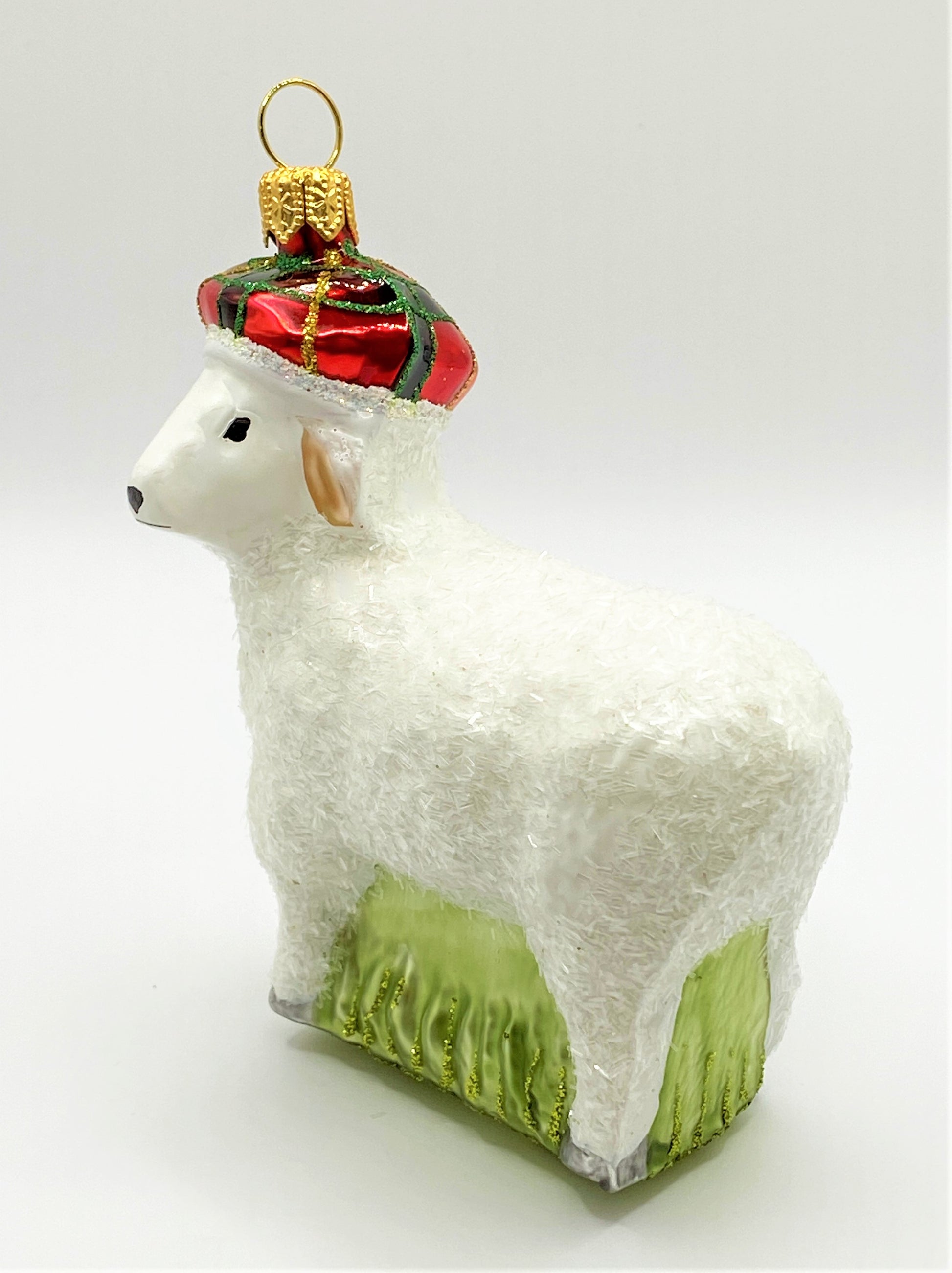 Baumschmuck-Christbaumschmuck-Schaf-karierte-Muetze-Bauernhof-weihnachts-deko-ch-Galerie-Luechinger-2