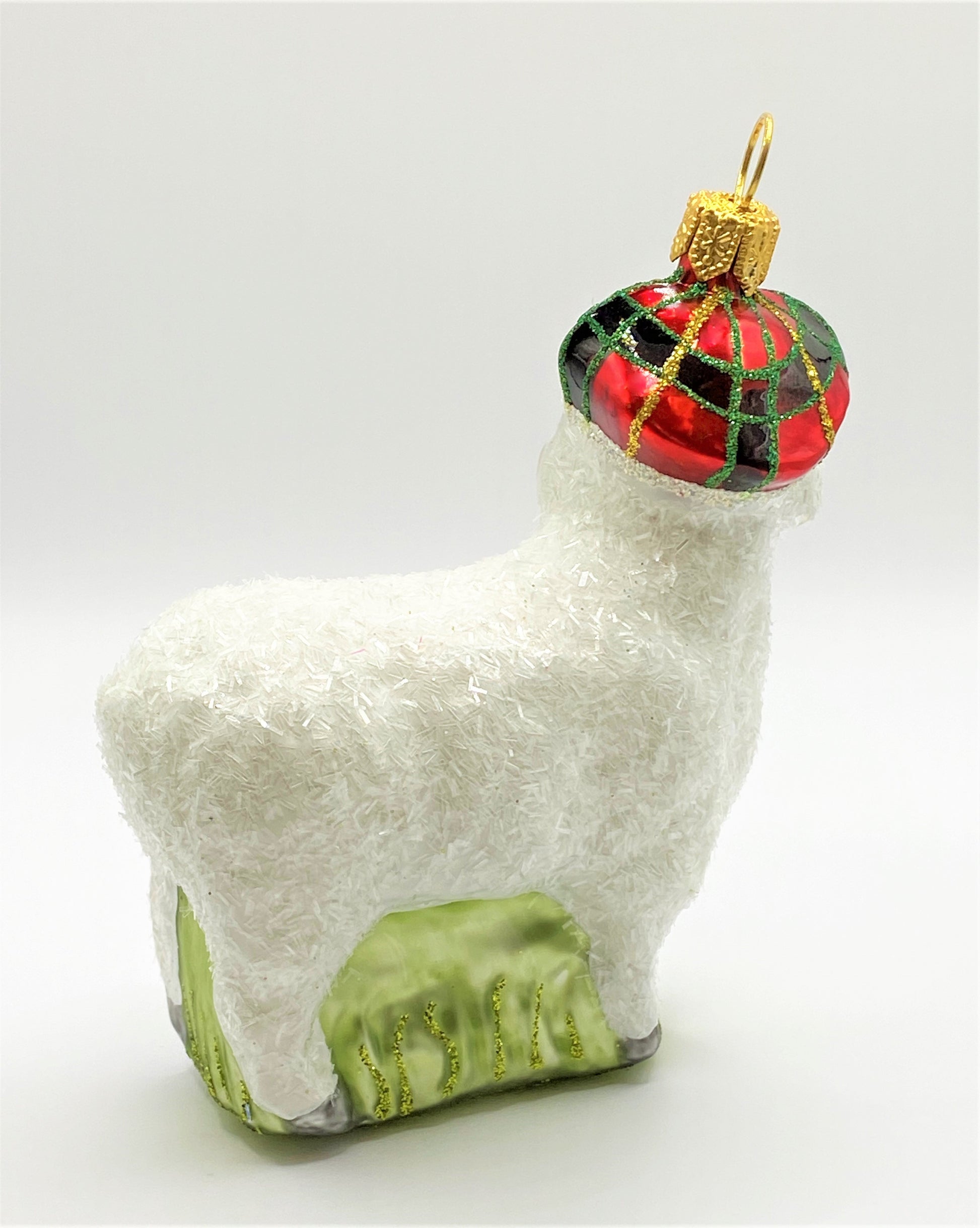 Baumschmuck-Christbaumschmuck-Schaf-karierte-Muetze-Bauernhof-weihnachts-deko-ch-Galerie-Luechinger-3