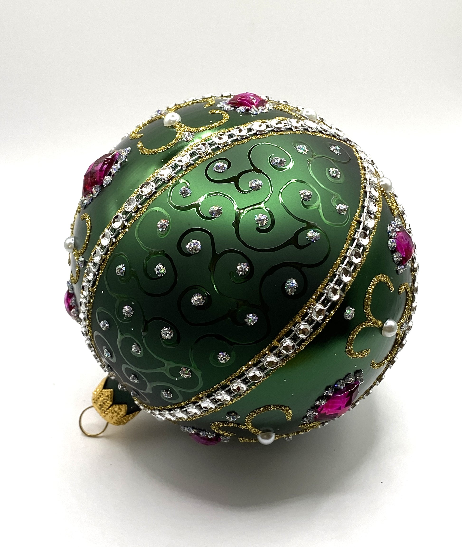 Baumschmuck-Christbaumschmuck-Weihnachts-Kugel-dunkelgruen-Schmucksteine-weihnachts-deko-ch-Galerie-Luechinger-10