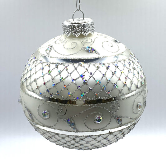 Baumschmuck-Christbaumschmuck-Weihnachts-Kugel-silber-weiss-weihnachts-deko-ch-Galerie-Luechinger-1