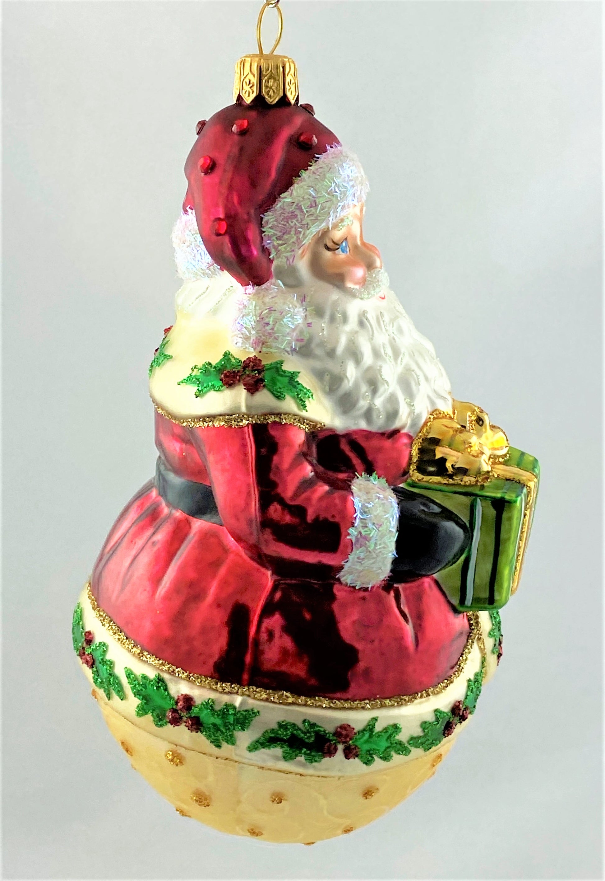 Baumschmuck-Christbaumschmuck-Weihnachtsmann-Santa-Nikolaus-Geschenke-weihnachts-deko-ch-Galerie-Luechinger-2