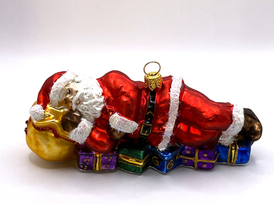 Baumschmuck-Christbaumschmuck-Weihnachtsmann-schlafen-Geschenke-weihnachts-deko-ch-Galerie-Luechinger-1