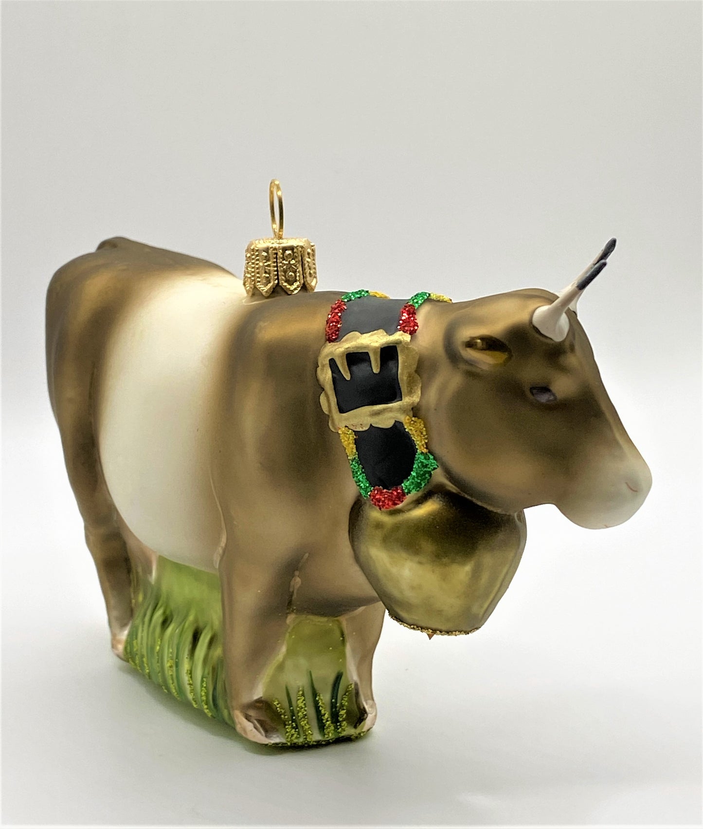 Baumschmuck-Christbaumschmuck-braunvieh-kuh-gurtkuh-eigenprodukt-weihnachts-deko-ch-Galerie-Luechinger2