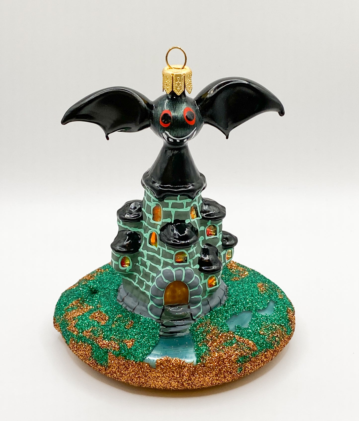 Baumschmuck-Christbaumschmuck-burg-dracula-weihnachts-deko-ch-Galerie-Luechinger