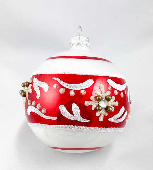 Baumschmuck-Christbaumschmuck-christbaumkugel-weiss-rot-weihnachts-deko-ch-Galerie-Luechinger4