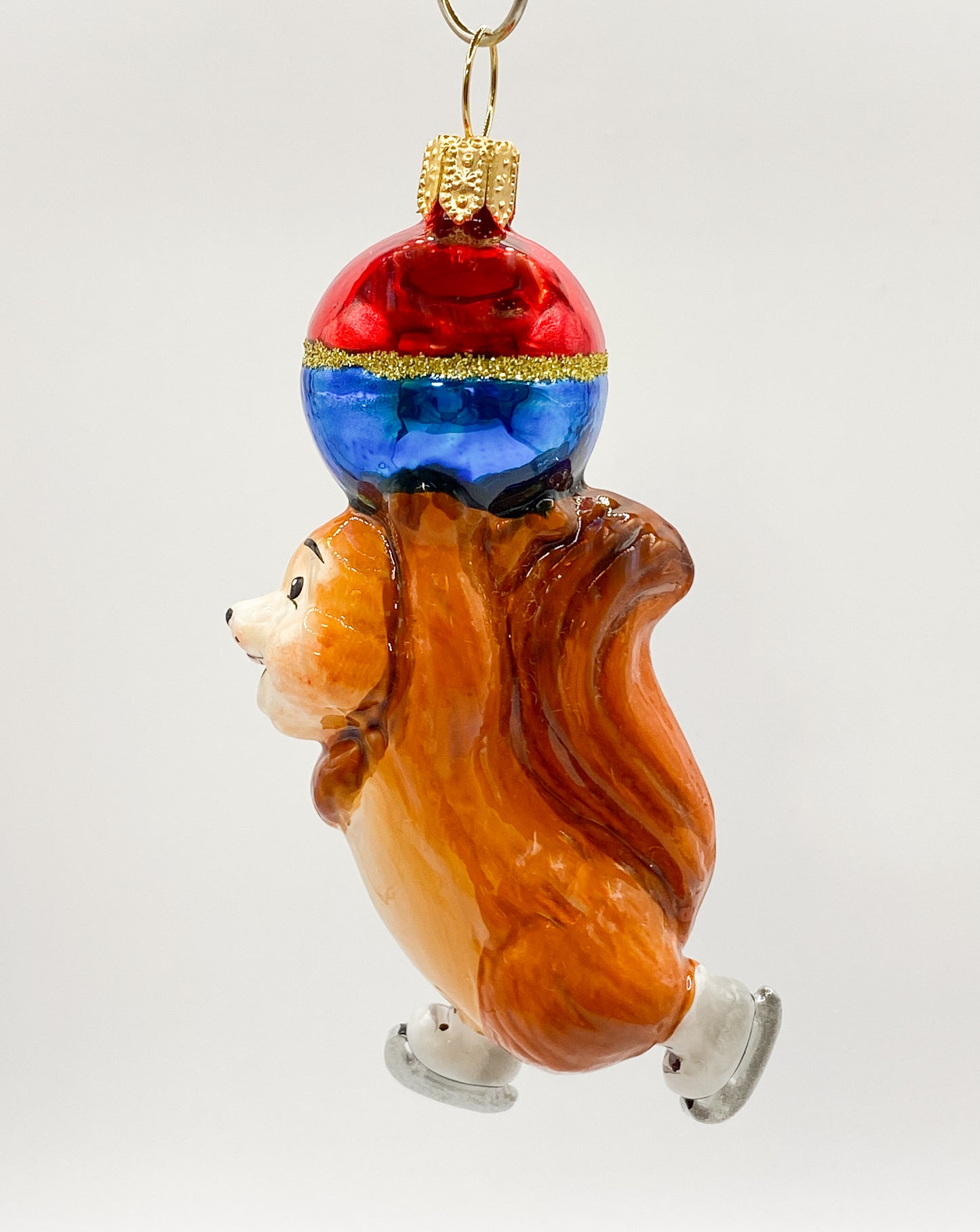 Baumschmuck-Christbaumschmuck-eichhoernchen-schlittschuh-wintersport-christbaumkugel-mostowski-komozja-weihnachts-deko-ch-Galerie-Luechinger2
