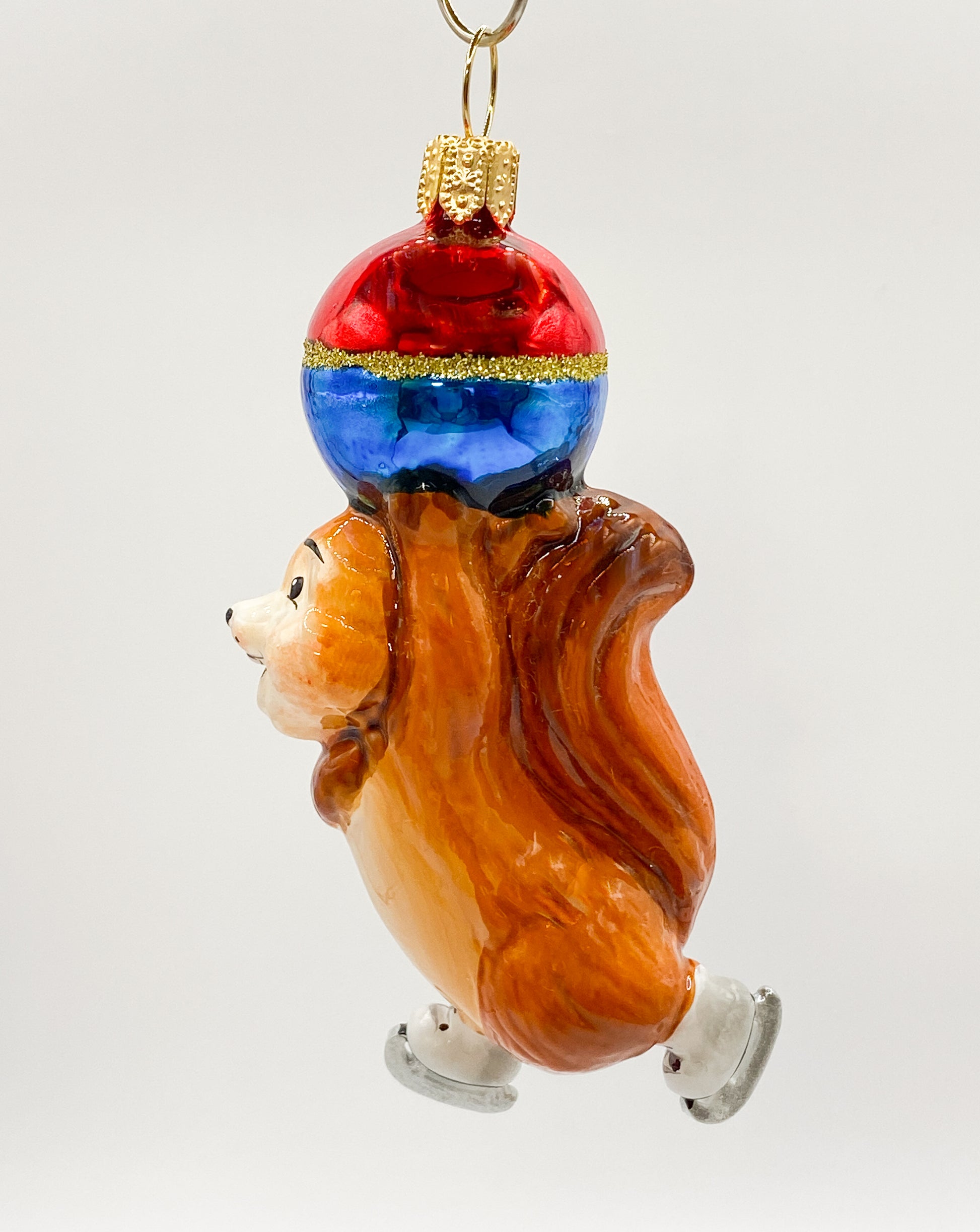 Baumschmuck-Christbaumschmuck-eichhoernchen-schlittschuh-wintersport-christbaumkugel-mostowski-komozja-weihnachts-deko-ch-Galerie-Luechinger2