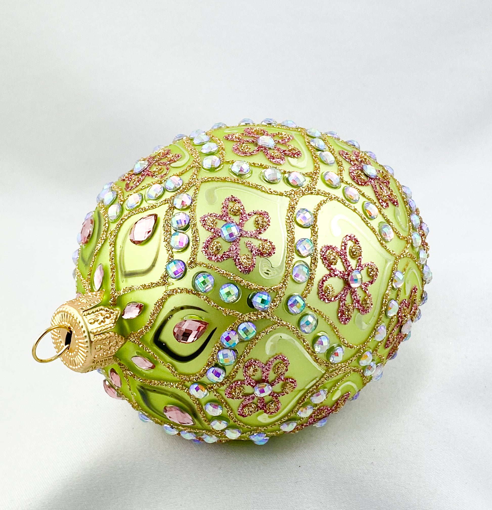 Baumschmuck-Christbaumschmuck-eiform-gruen-rosa-blueten-weihnachts-deko-ch-Galerie-Luechinger2