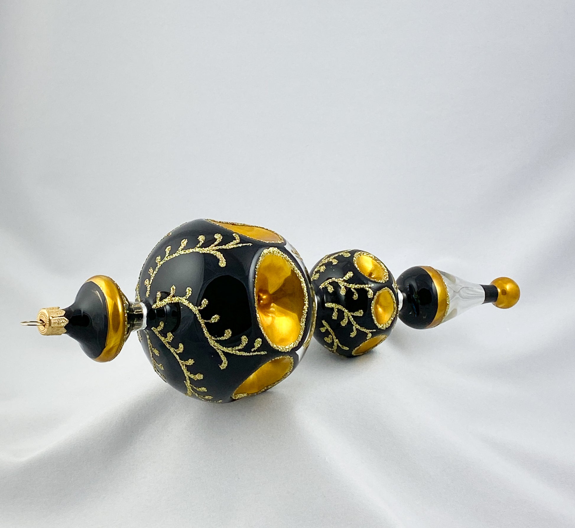 Baumschmuck-Christbaumschmuck-fantasie-reflex-silber-gold-schwarz-weihnachts-deko-ch-Galerie-Luechinger3