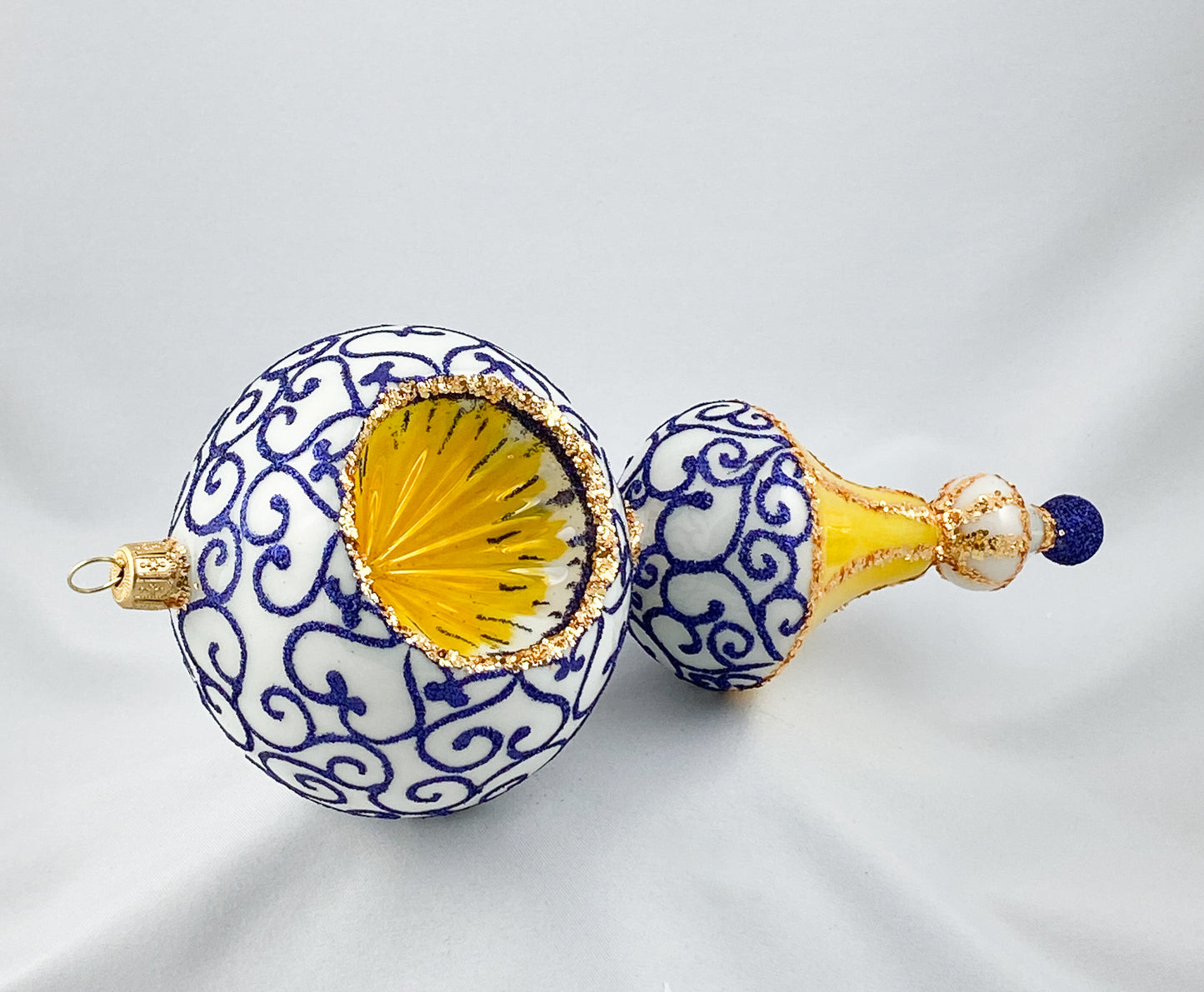 Baumschmuck-Christbaumschmuck-fantasie-reflex-weiss-gold-blau-weihnachts-deko-ch-Galerie-Luechinger4