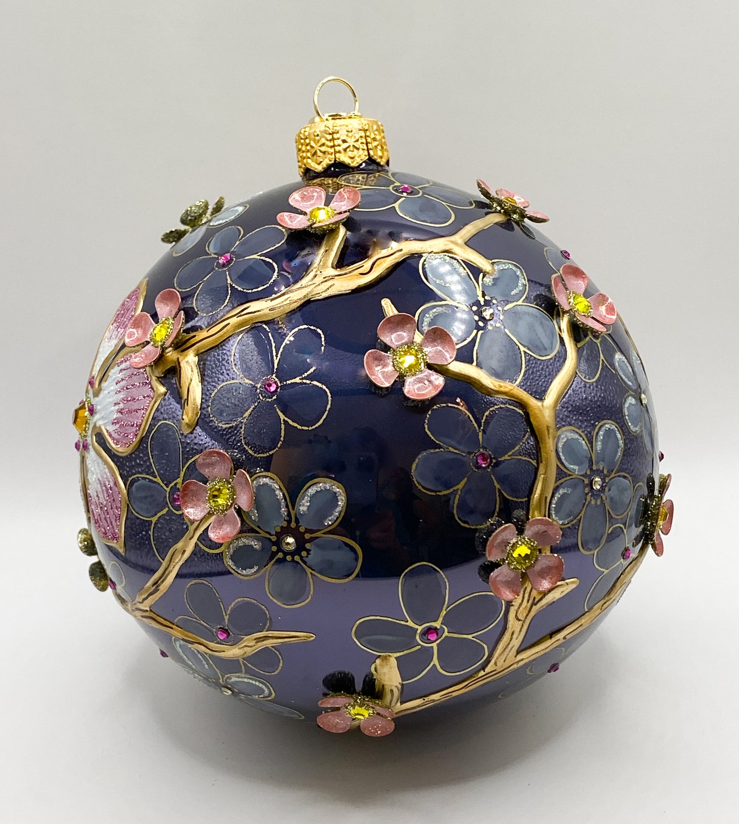 Baumschmuck-Christbaumschmuck-kugel-bluete-ranken-weihnachts-deko-ch-Galerie-Luechinger12