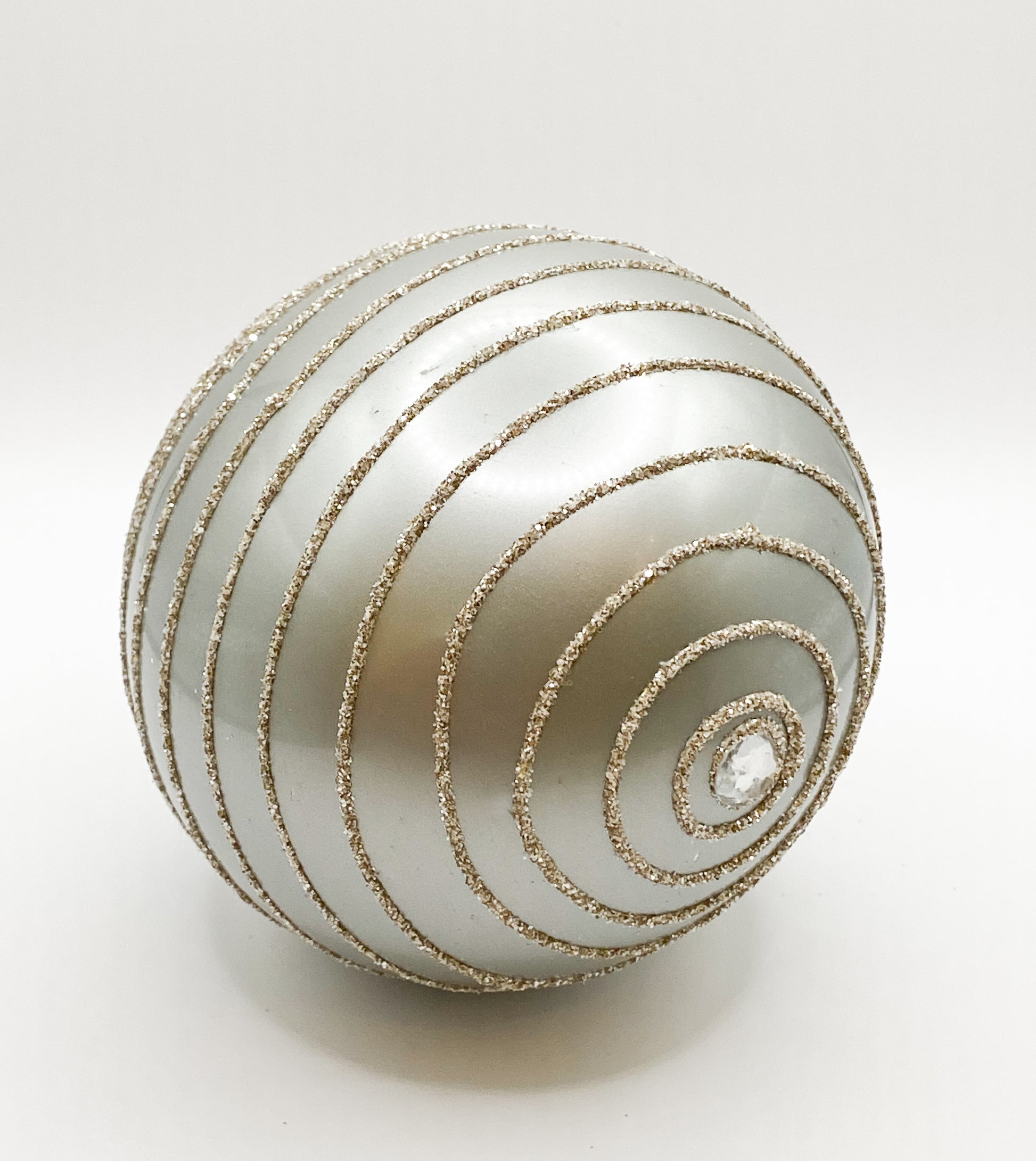 Baumschmuck-Christbaumschmuck-kugel-grau-weihnachts-deko-ch-Galerie-Luechinger6
