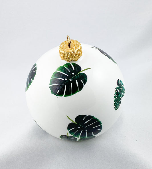 Baumschmuck-Christbaumschmuck-kugel-monstera-gruen-weihnachts-deko-ch-Galerie-Luechinger3