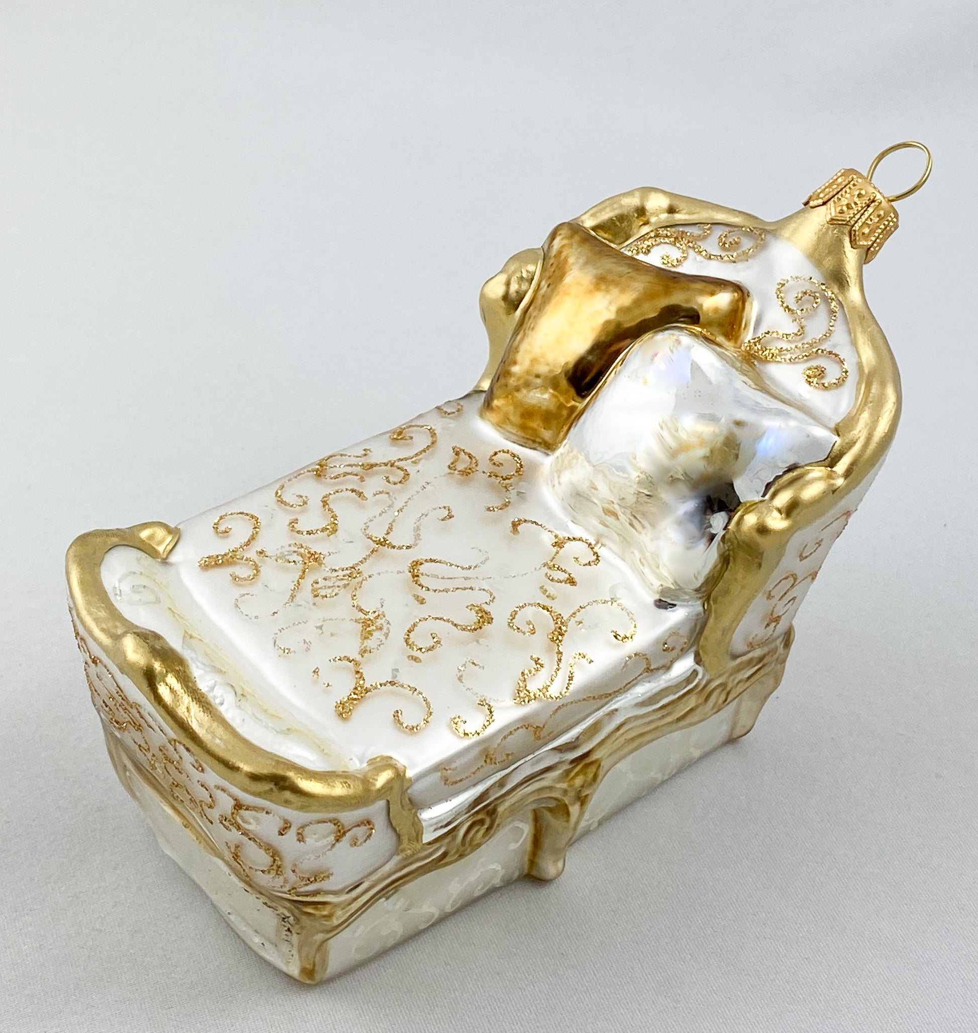 Baumschmuck-Christbaumschmuck-sofa-stuhl-fauteuil-weihnachts-deko-ch-Galerie-Luechinger15