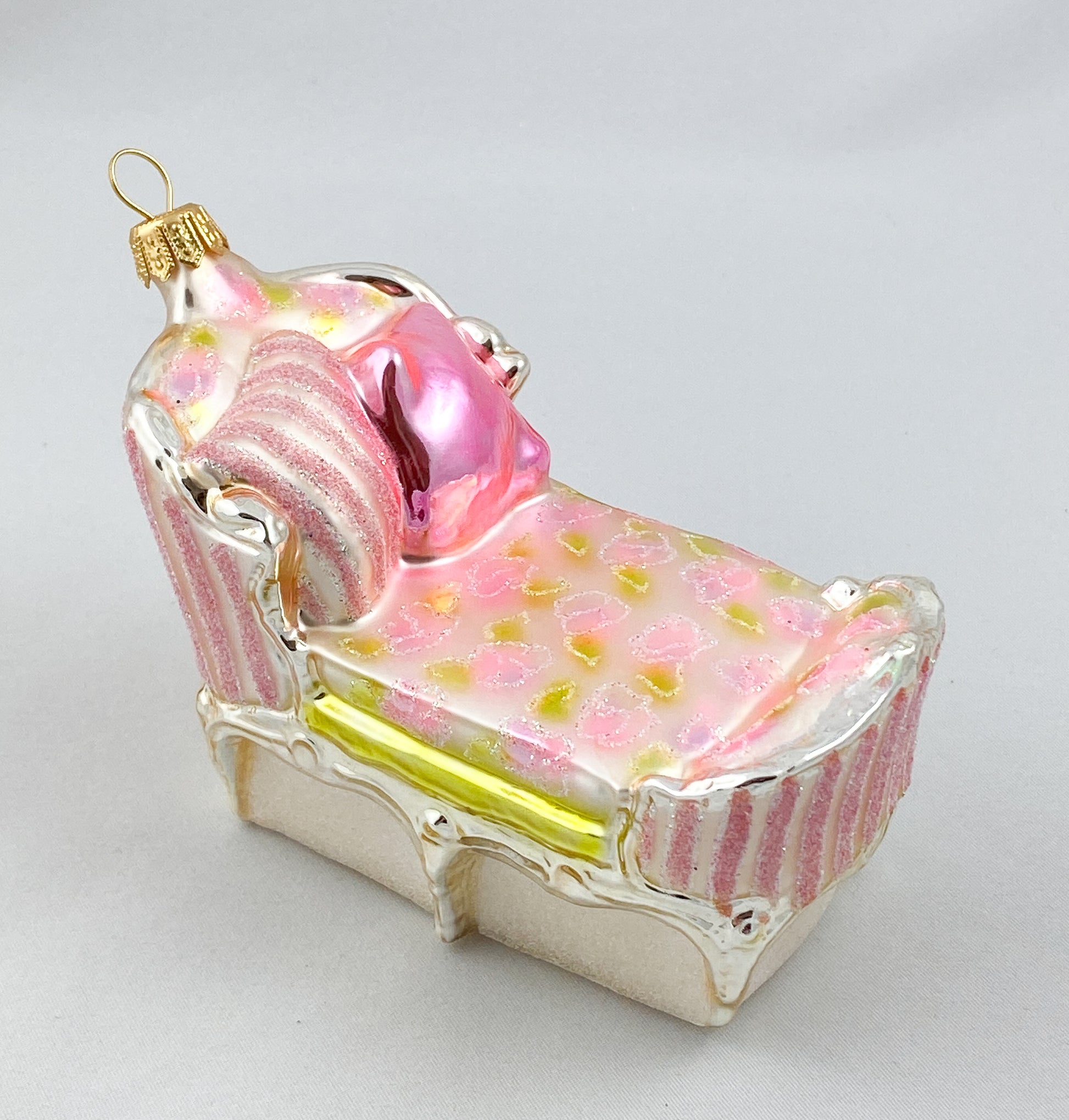 Baumschmuck-Christbaumschmuck-sofa-stuhl-fauteuil-weihnachts-deko-ch-Galerie-Luechinger19