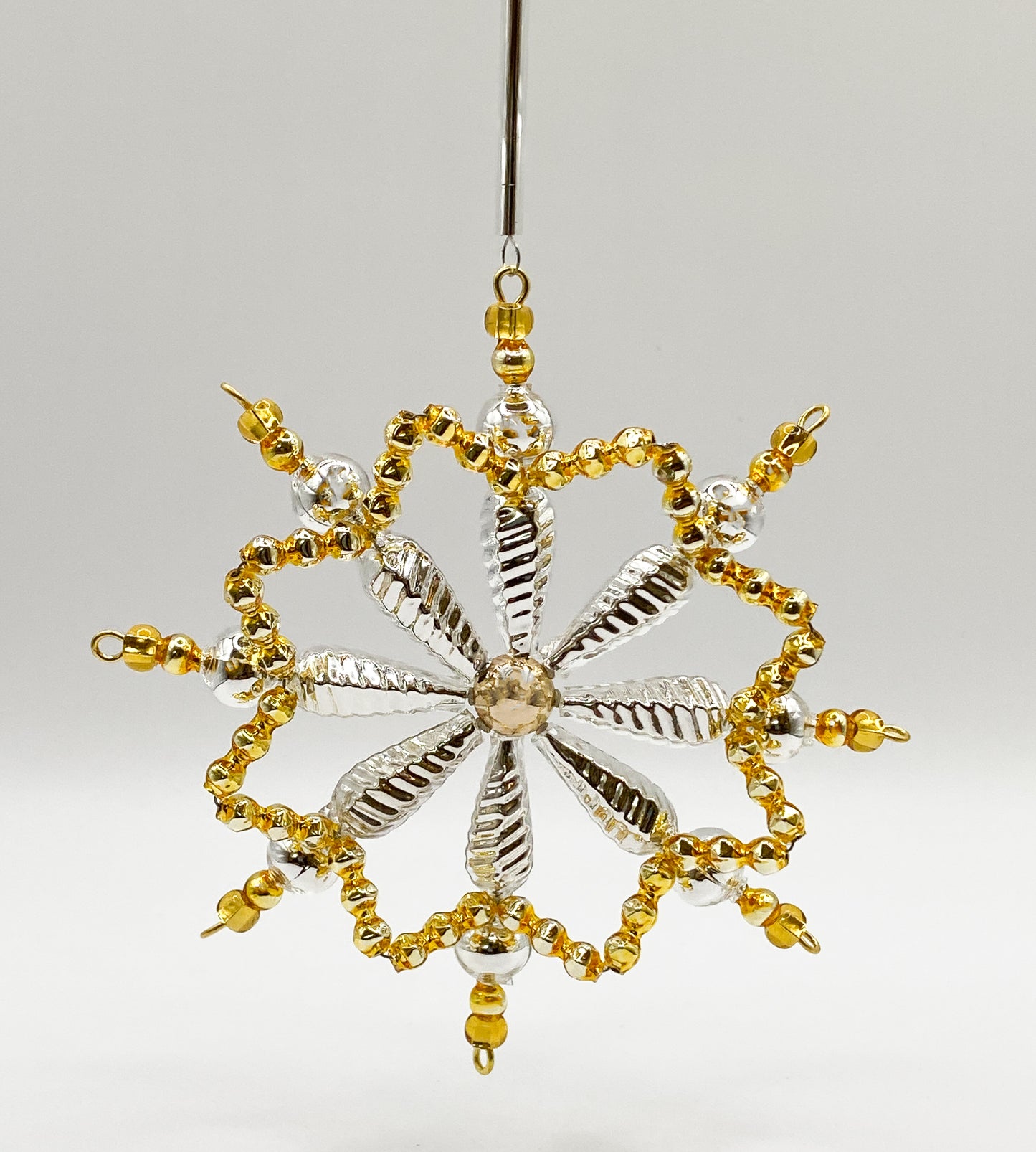 Baumschmuck-Christbaumschmuck-stern-gablonz-perlen-weihnachts-deko-ch-Galerie-Luechinger12