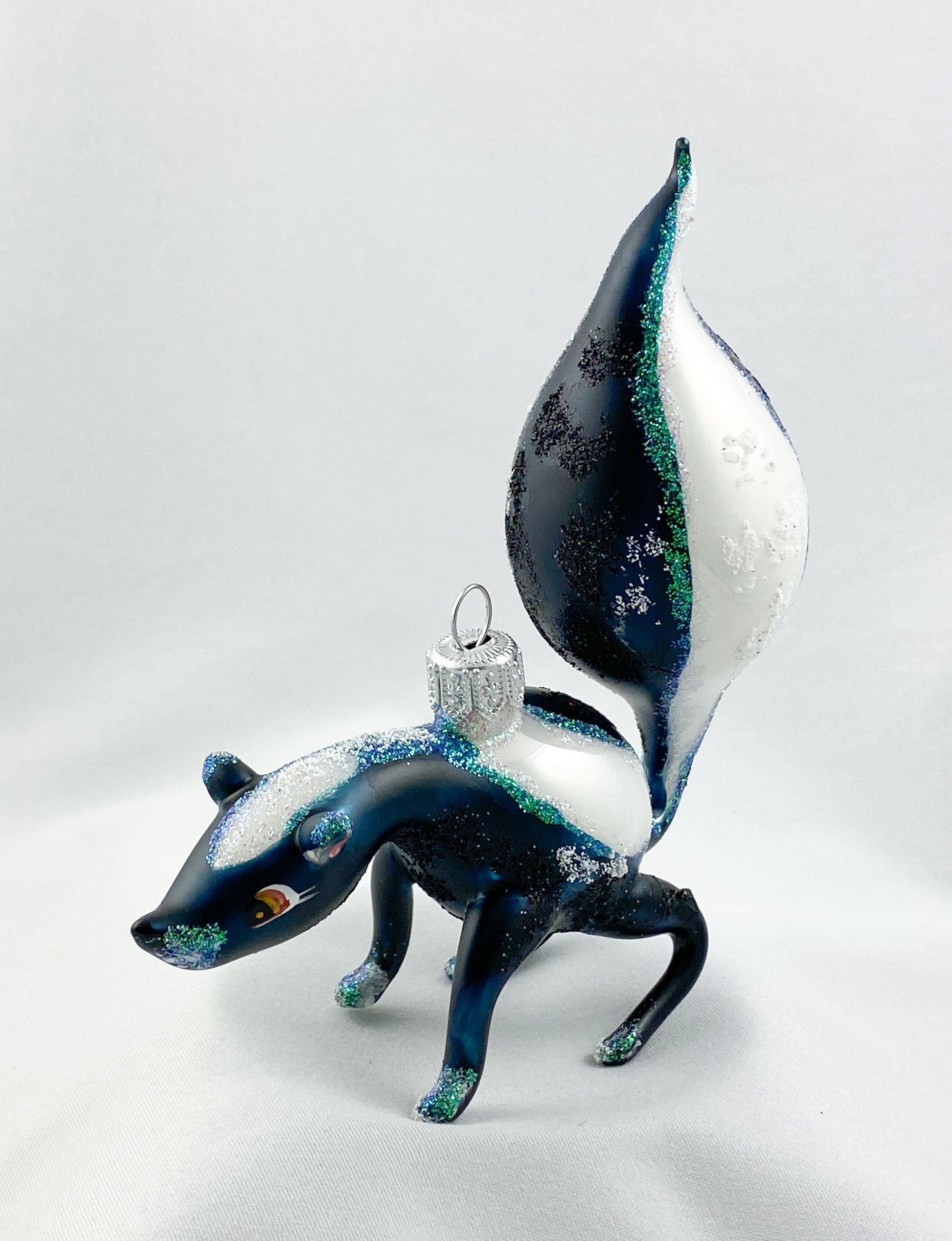 Baumschmuck-Christbaumschmuck-stinktier-skunks-amerika-weihnachts-deko-ch-Galerie-Luechinger1