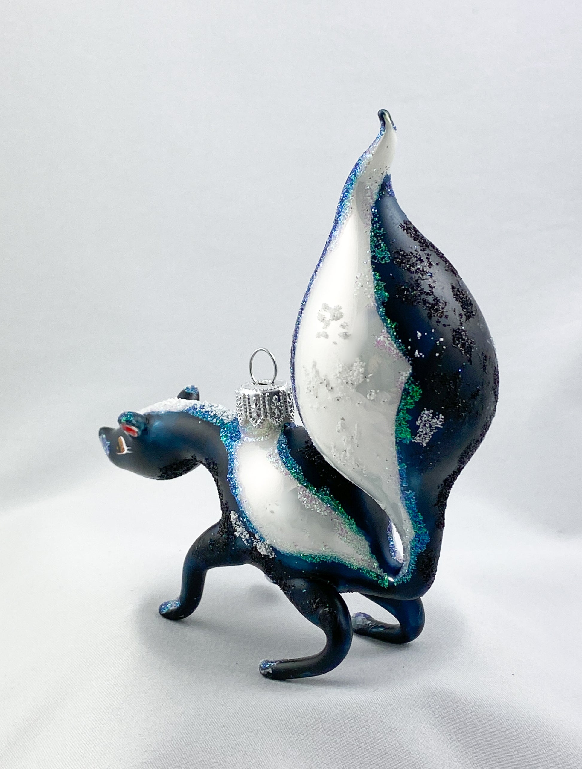 Baumschmuck-Christbaumschmuck-stinktier-skunks-amerika-weihnachts-deko-ch-Galerie-Luechinger2