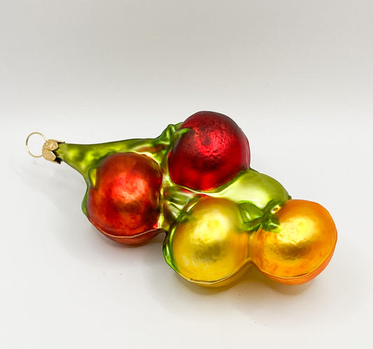 Tomaten am Zweig