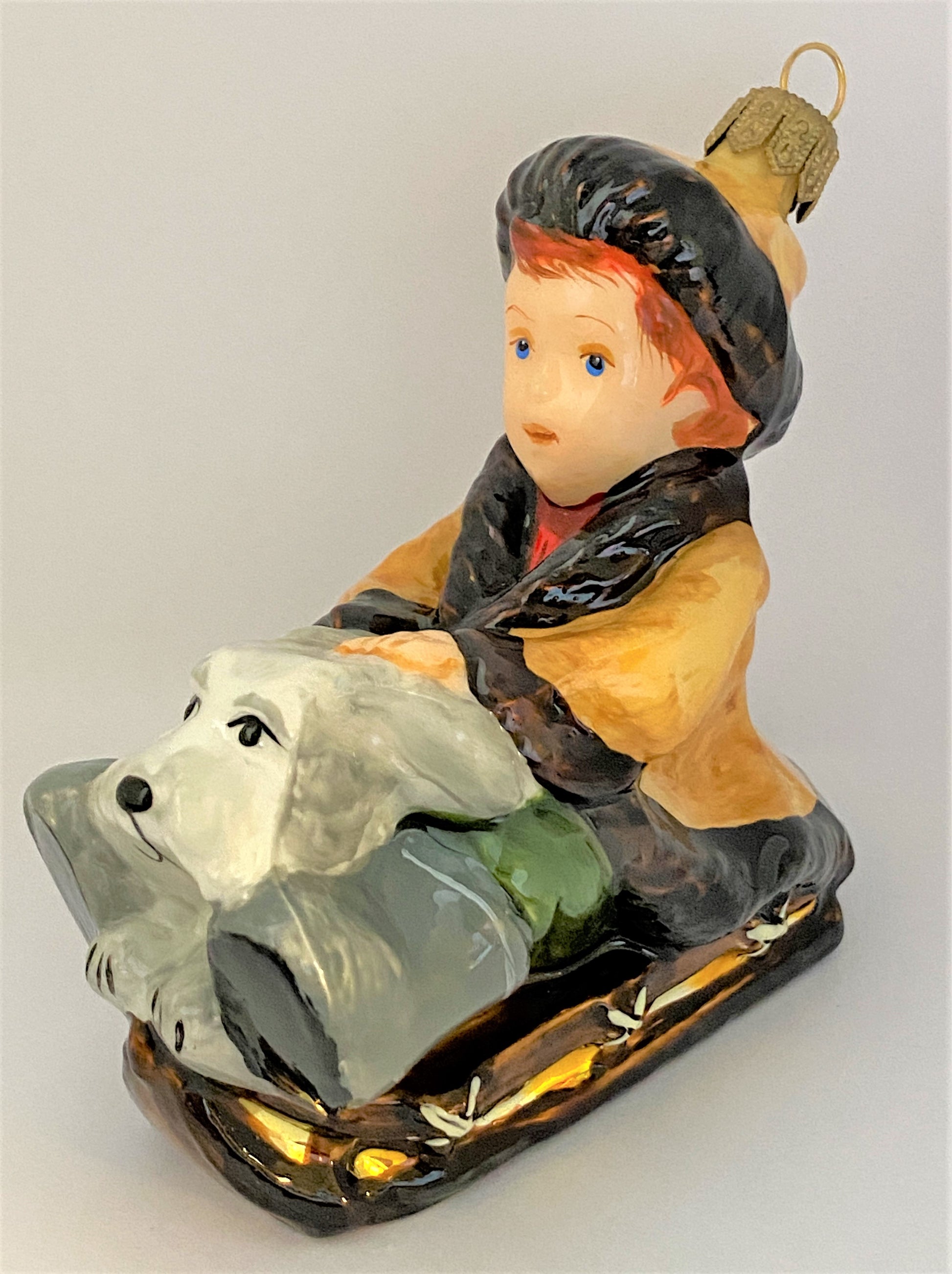 Weihnachtsschmuck-Christbaumschmuck-AtlasArt-Knabe-Hund-Schlittenfahrt-weihnachts-deko-ch-Galerie-LuechingerIMG_0001