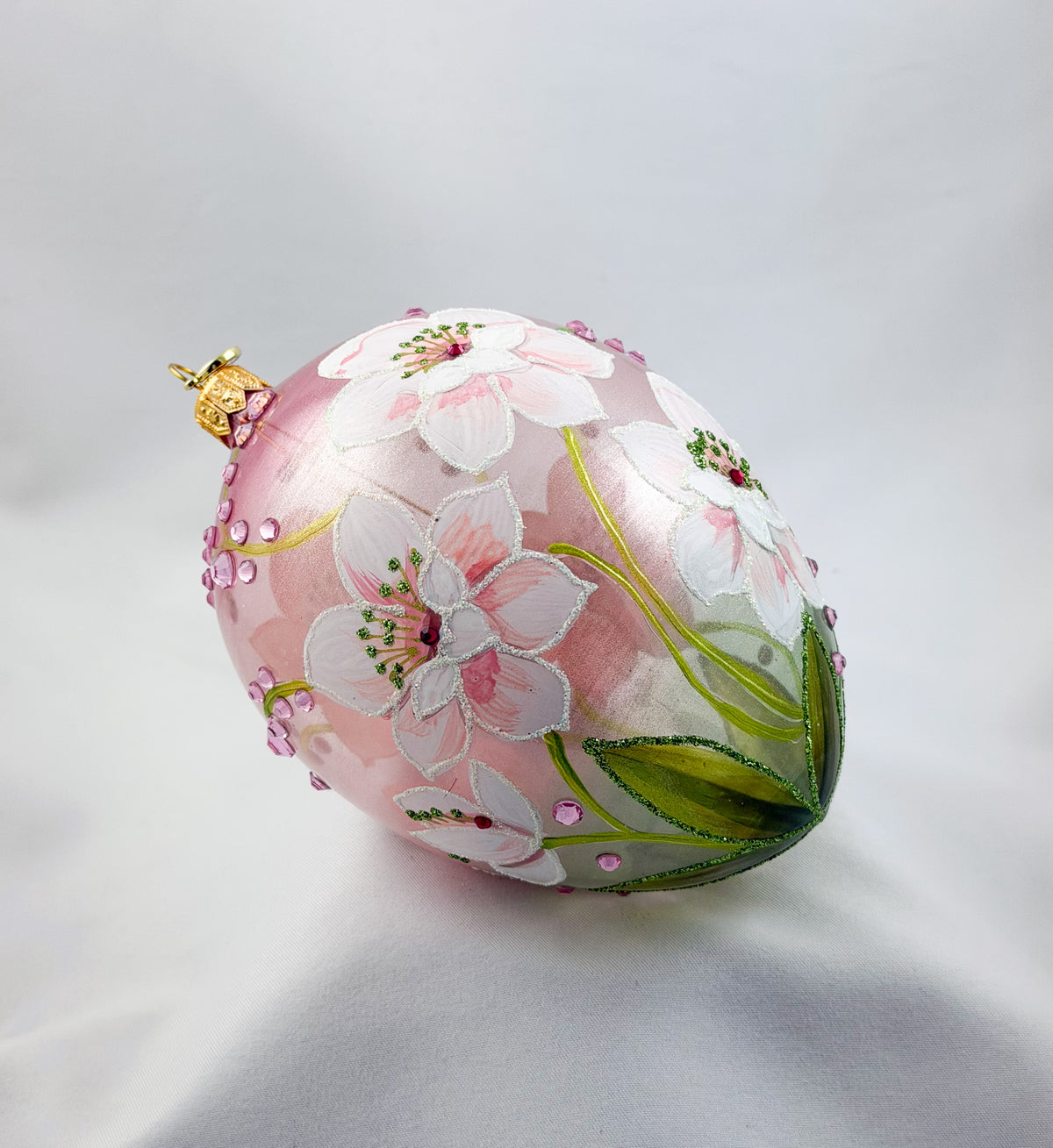 Eiform in Hellrosa transparent mit weissen Blüten und rosa Glitzersteinchen, GlitterLab