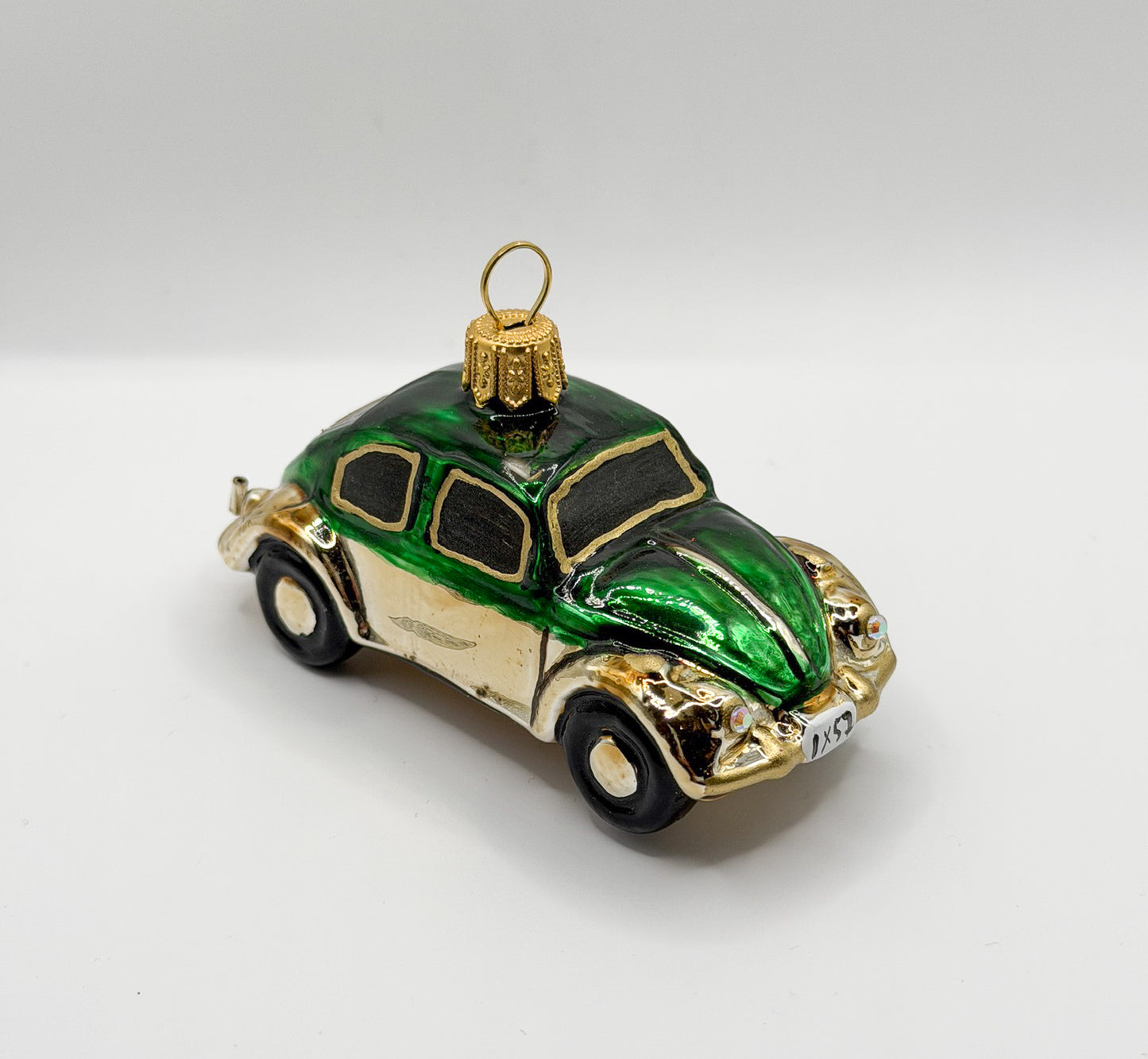 VW Beetle white