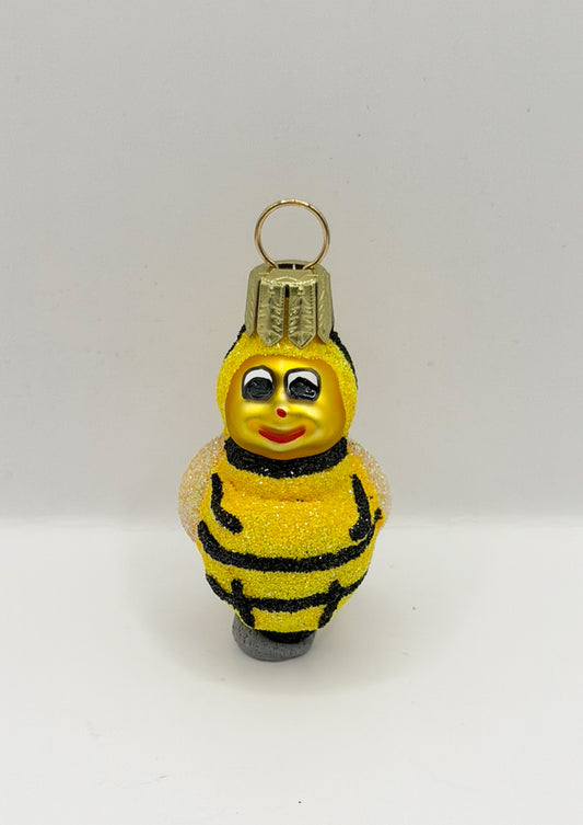 Kleine süsse Biene