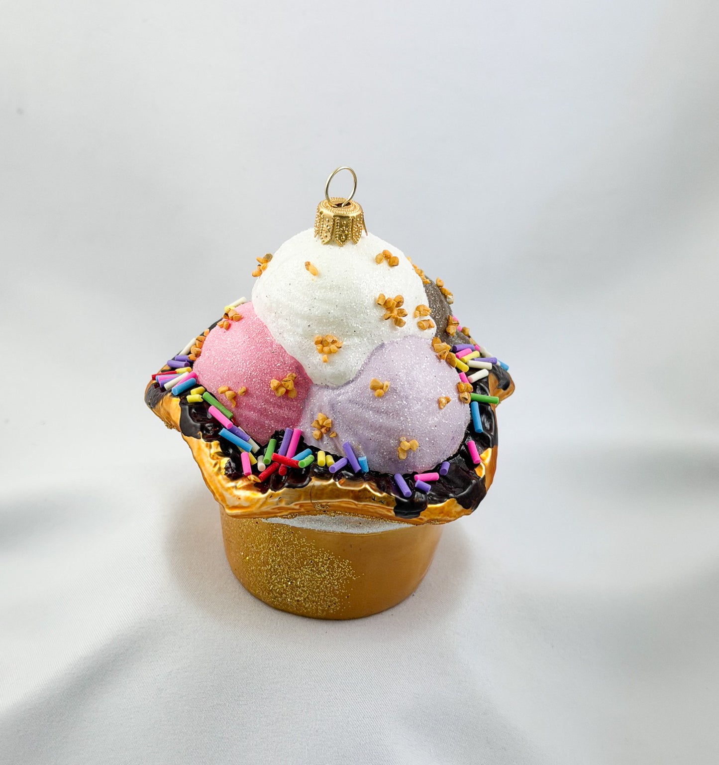 Large Waffle Sundae