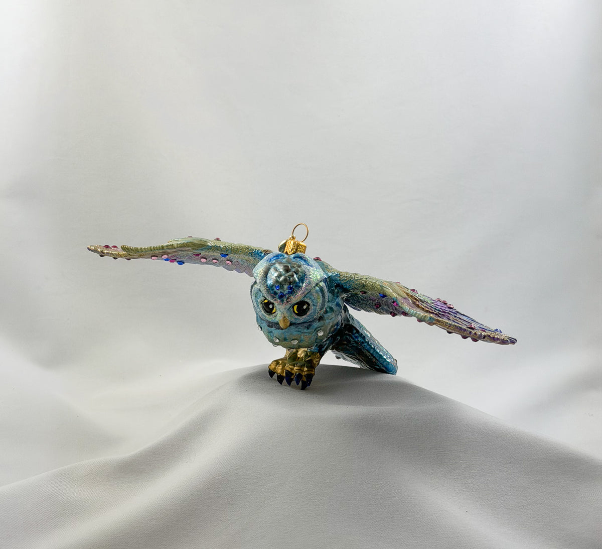 Eisblaue fliegende Eule mit Glitzersteinchen, GlitterLab