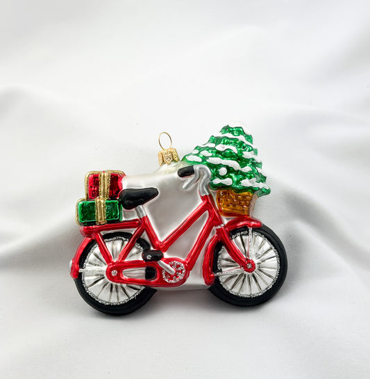 Ladies' bicycle with Christmas tree in basket