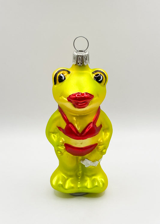 Froschfrau im roten Bikini