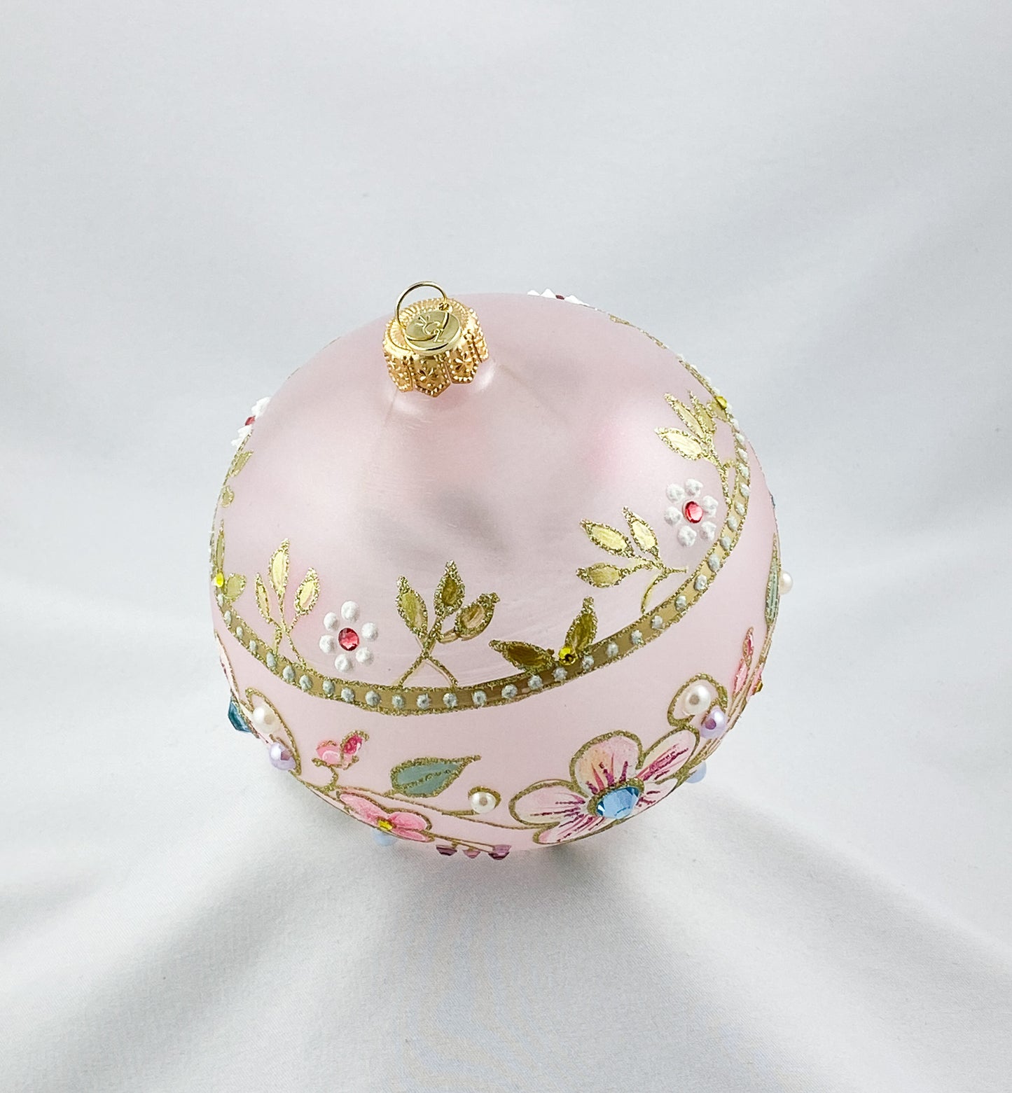 Transparent ball in pink with flower tendrils and glitter stones, GlitterLab
