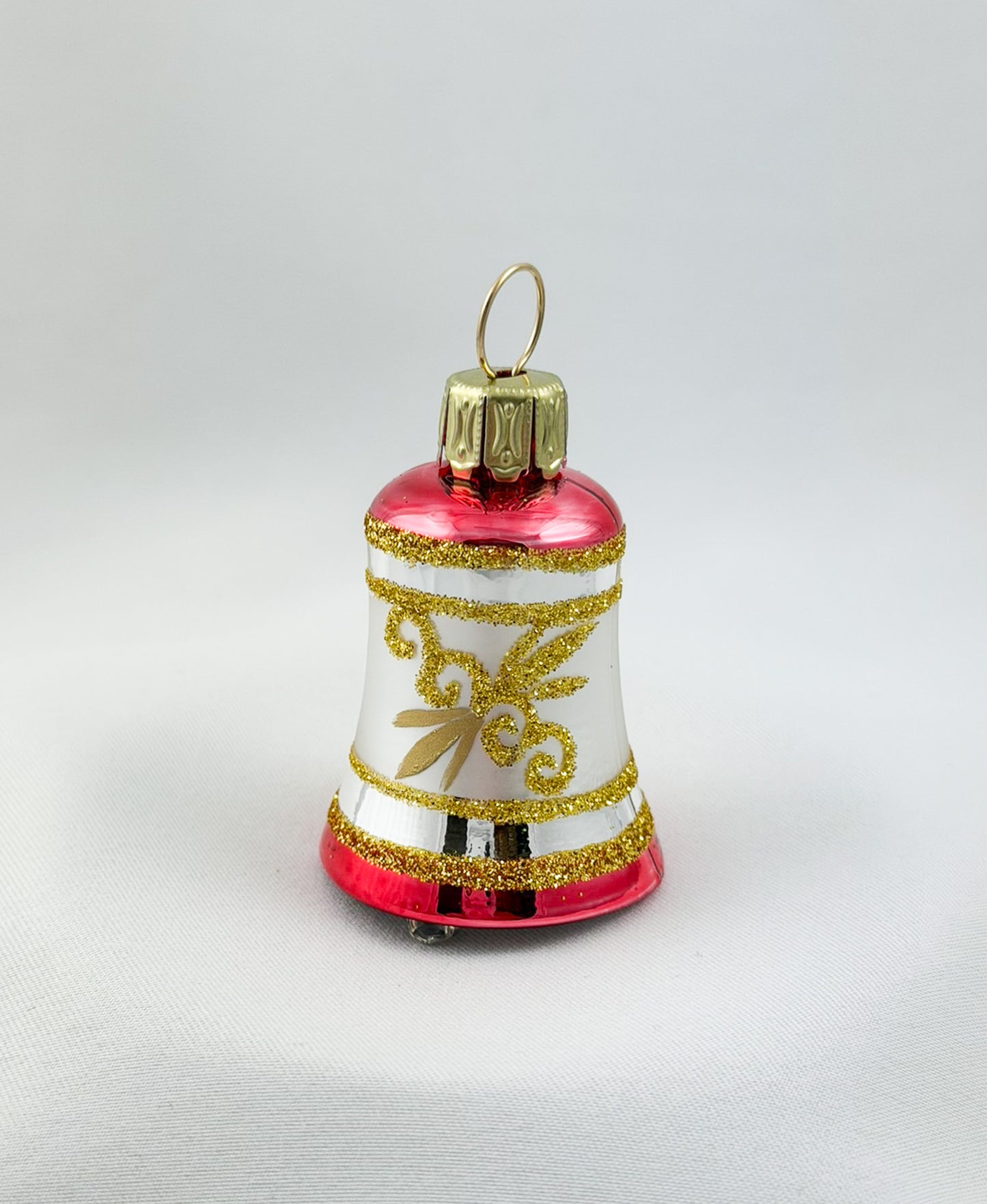 Weihnachts-Glöckchen Silber mit rotem Dekor