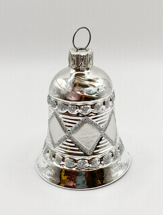 Weihnachtsglöggli silber mit Rautenmuster