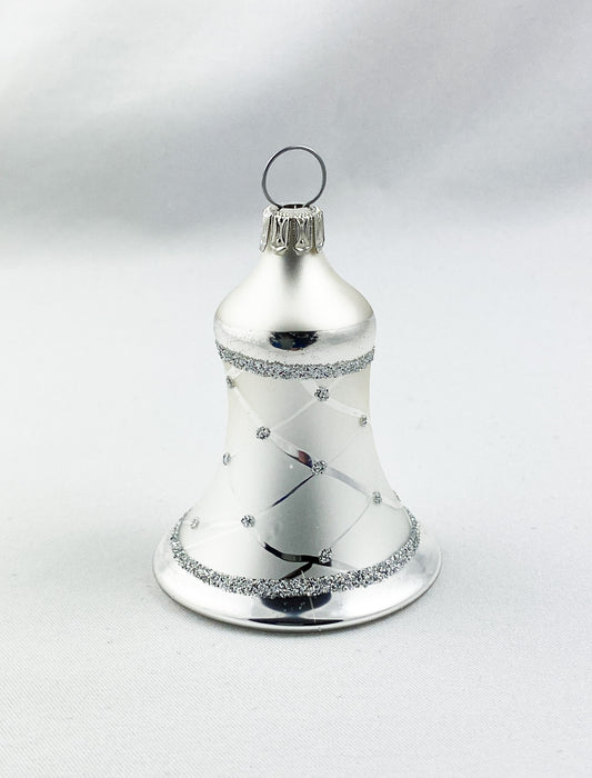 Weihnachtsglöggli silber mit Rautenmuster