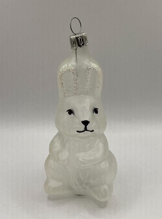 Sitzender Hase transparent
